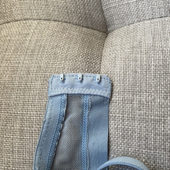 Smart & Sexy Blue Lace Bra - Picture 6 of 6